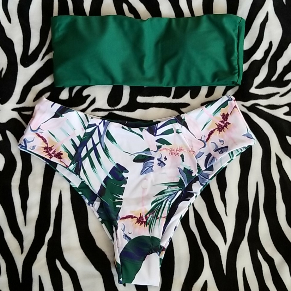 Swim suit